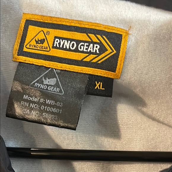 Classic Black Windbreaker Jacket - Picture 2 of 6